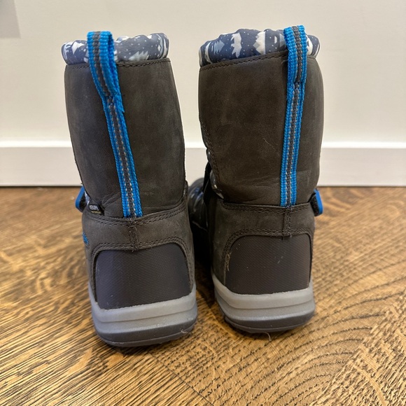 Kids size 10 Keen Winterport Neo Dt Waterproof Snow Boots - Picture 3 of 7